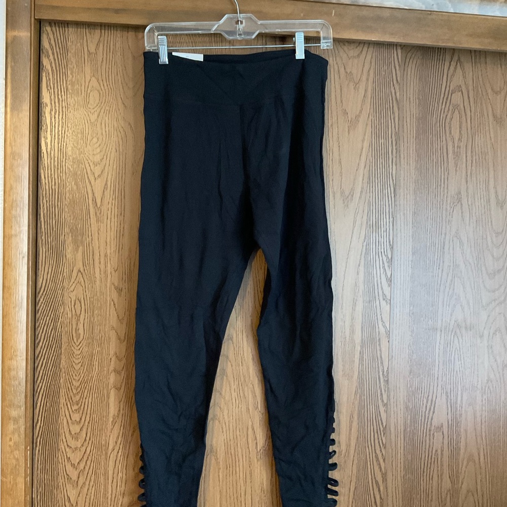So brand high rise lounge life Leggings black size Large juniors